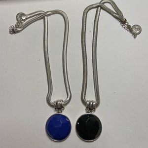 Set of two necklaces